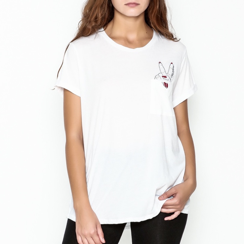Lauren Moshi White Tee w Embroidered Peace Sign